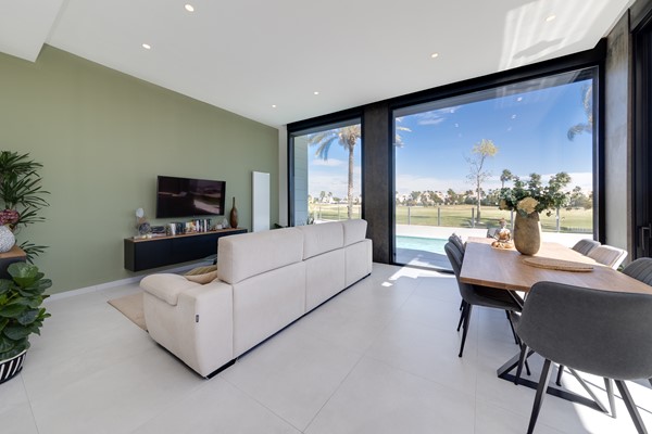 Medium property photo - Avenida Severiano Ballesteros 93-2, 03191 Pilar de la Horadada